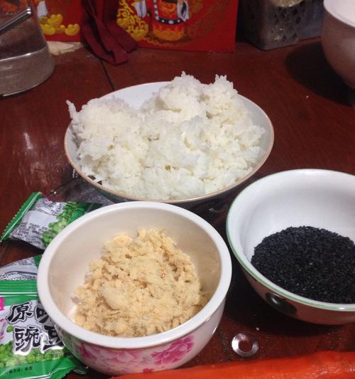 《以小森生活饭团》（制作美味饭团的秘密和获取方法一网打尽）