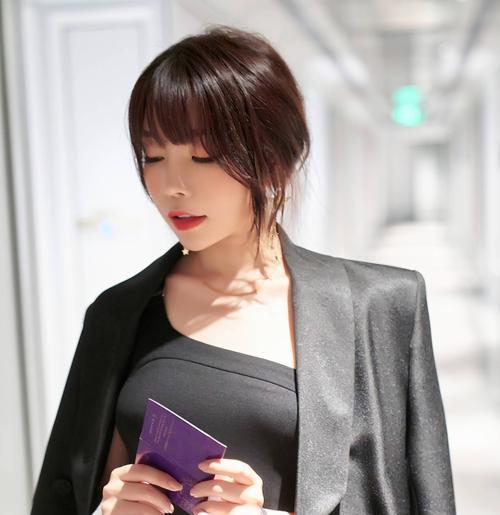 千克拉女王攻略（如何通过游戏提升职场实力）